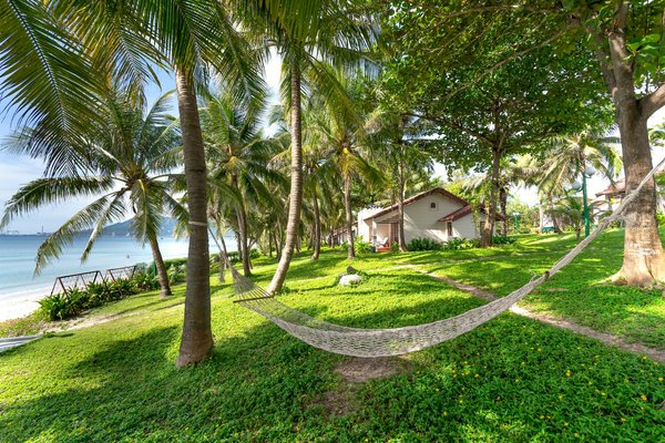 Discover the Top UK Holiday Rentals for an Unforgettable Journey Through Prehistoric Sites